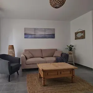 Maison Neuve - Ty Thuya - 4 Personnes Hébergement de vacances