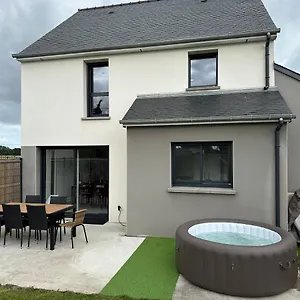 Maison Avec Jacuzzi 1-8 Pers A 10 Mn De St Malo Hébergement de vacances